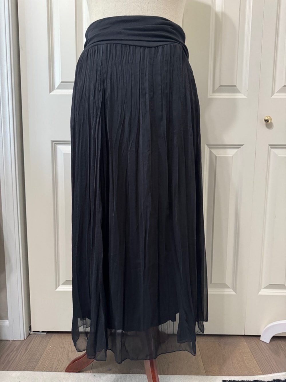 Max & Mia Black Maxi Skirt - XLP Women